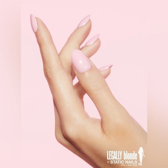 2 Static Nails Legally Blonde Valedictorian Press-On Nails - Picture 2 of 3